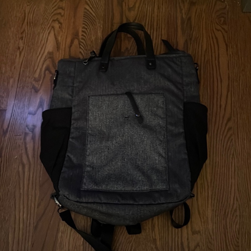 Sherpani Sojourn Grey Backpack